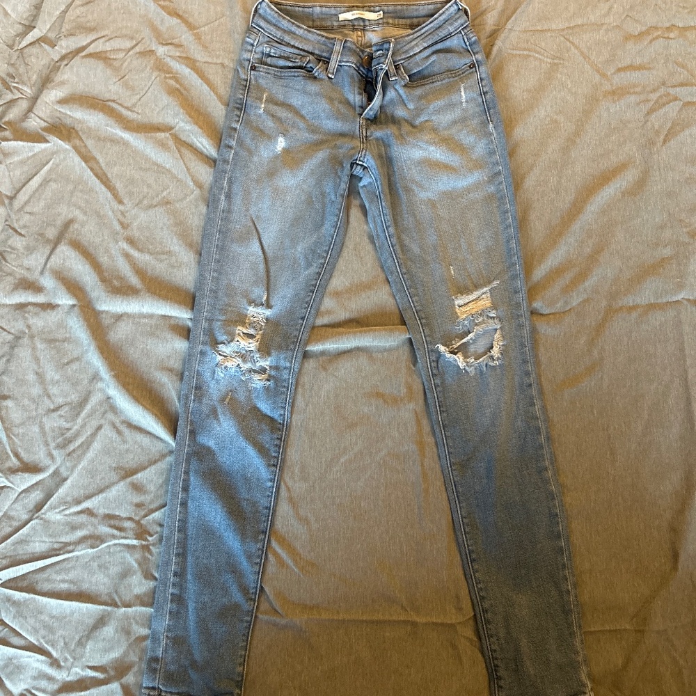 Skinny jeans